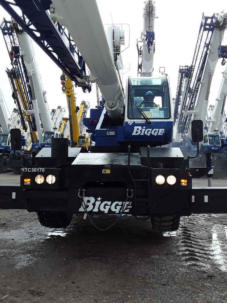 Tadano TR-300 Crane Overview and Specifications | Bigge.com