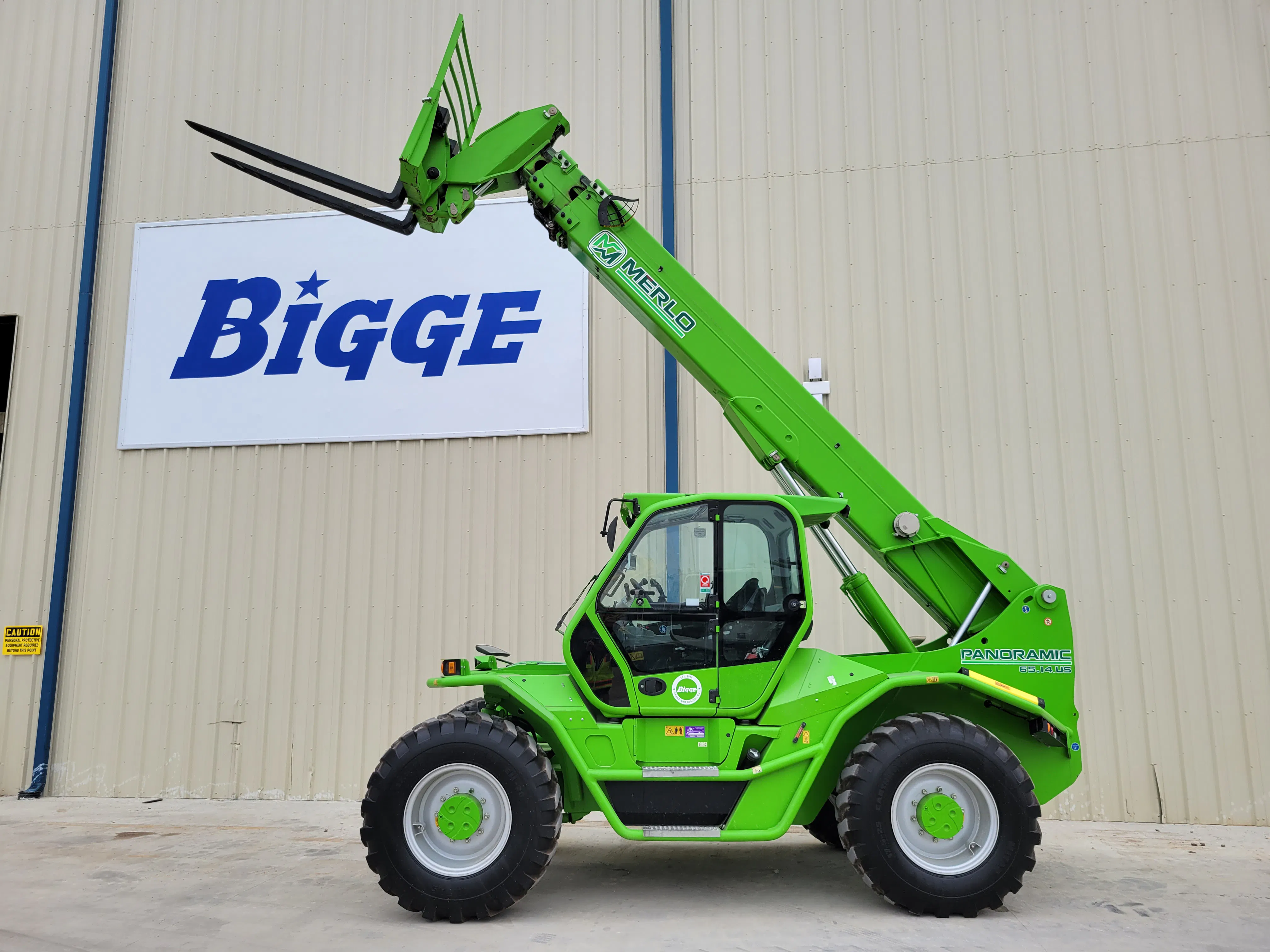 Merlo P65.14 HM Crane Overview and Specifications | Bigge.com