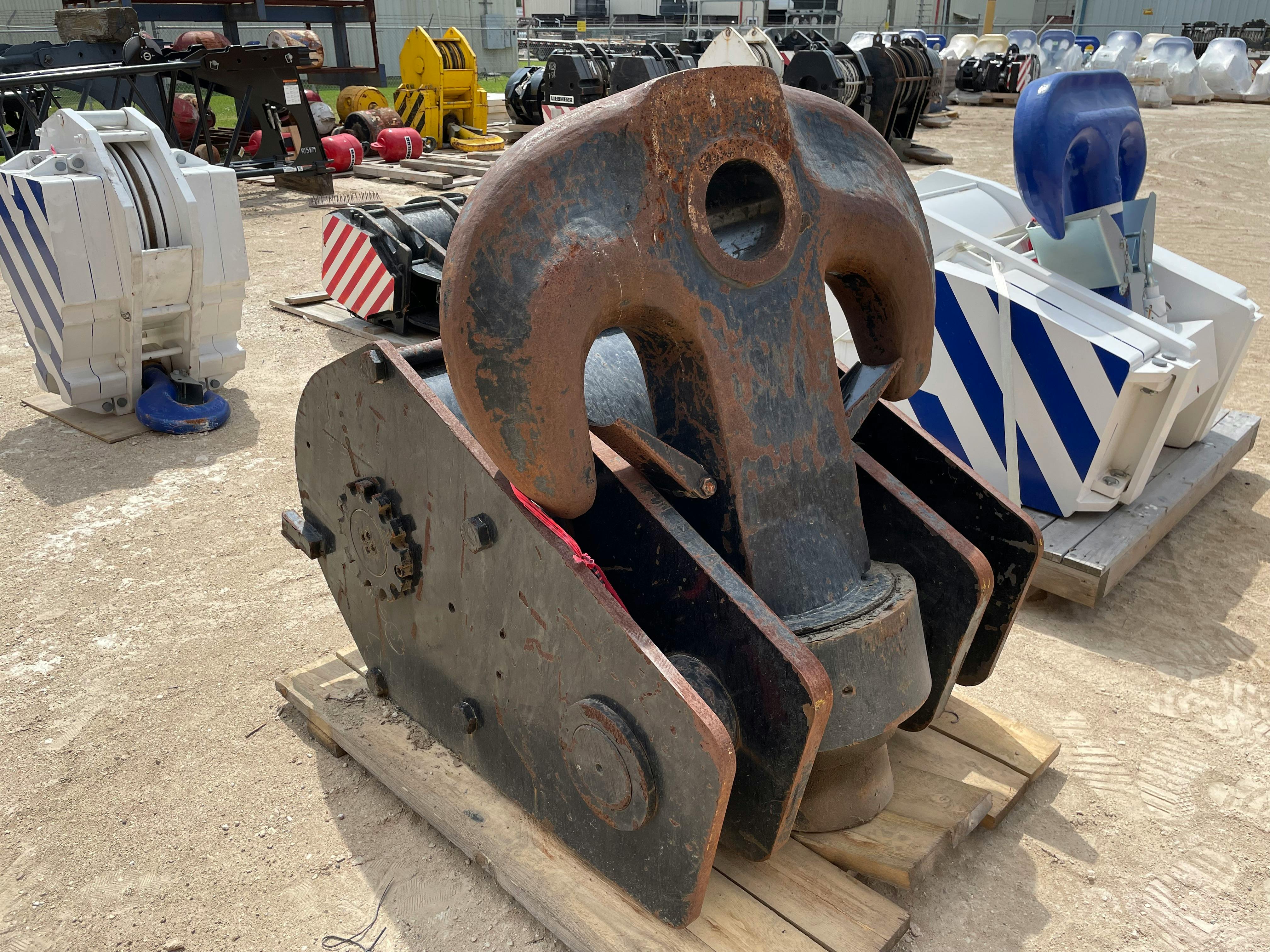 McKissick Load Block - 9 Sheave - 300 Ton - 1-1/8" Wire… | Bigge.com