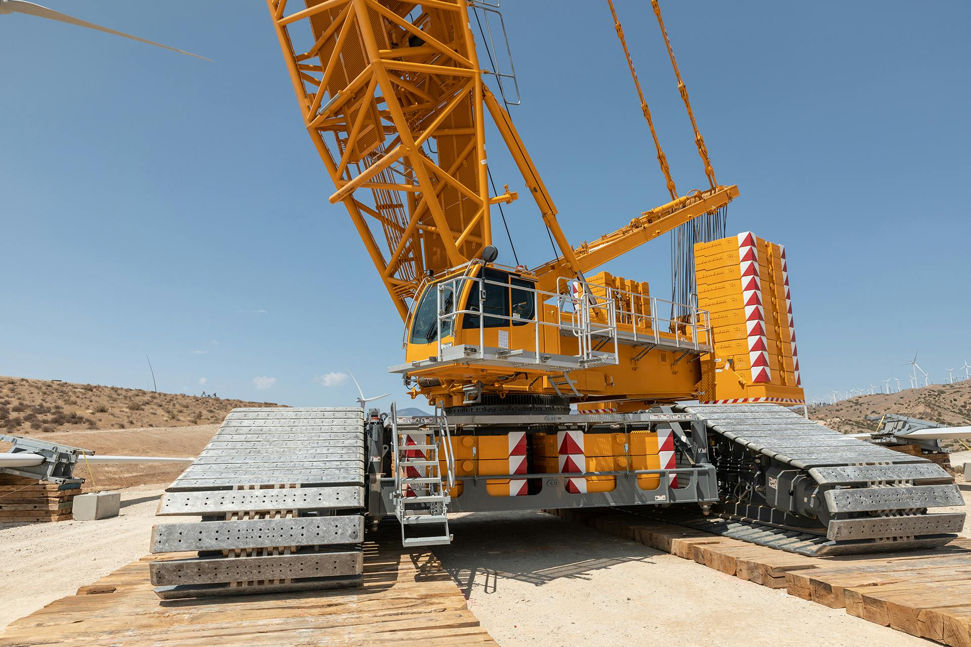 2021 Liebherr LR 1800