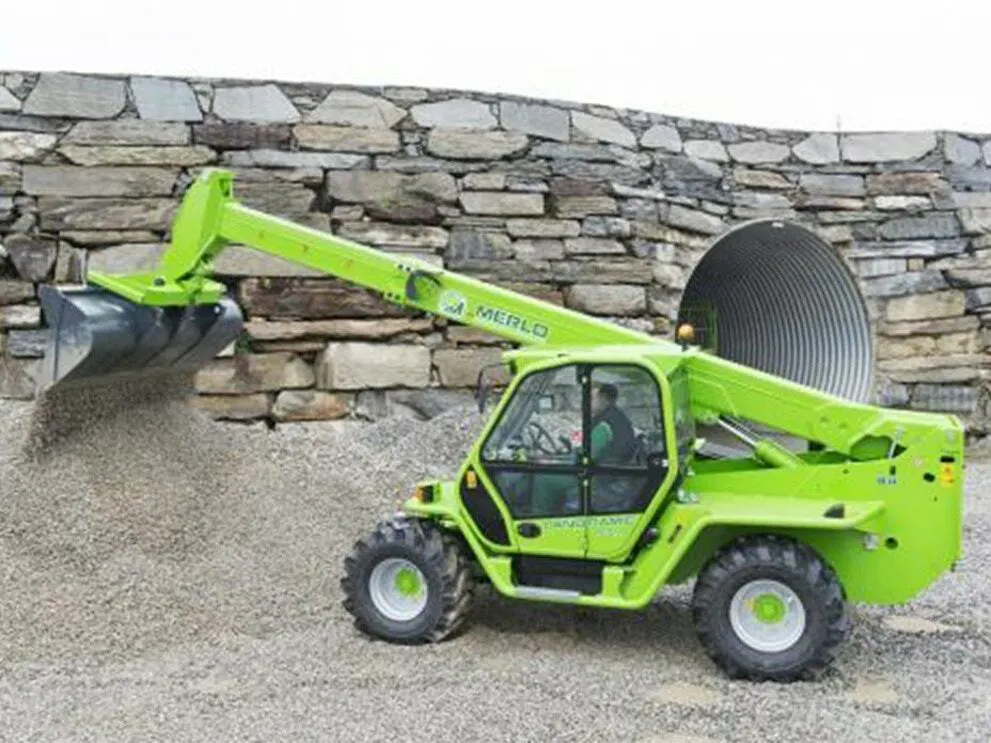 Merlo P50.18 Plus Crane Overview and Specifications | Bigge.com