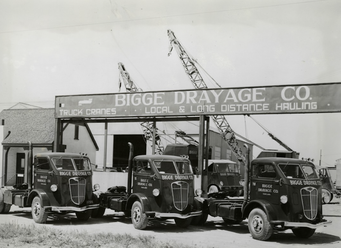 1941 - Autocar Trucks