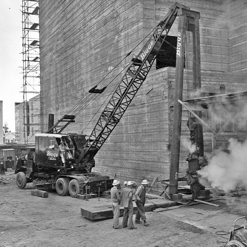 1948 - Lattice Boom Cranes